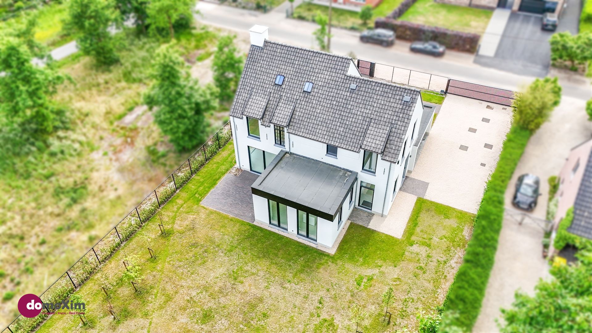 Unieke nieuwbouw villa gelegen op een rustige locatie in Bonheiden foto 3