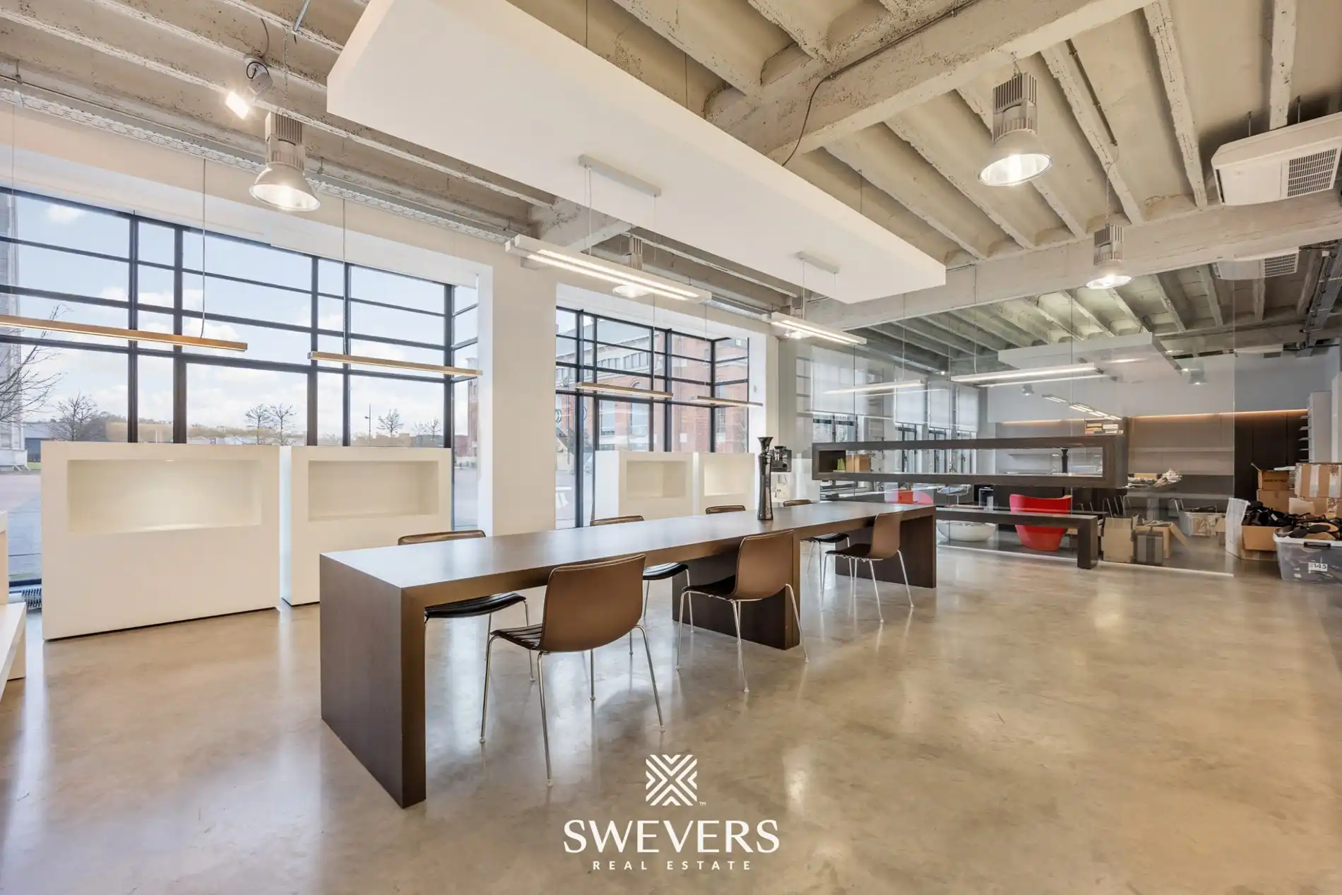 Exclusief handelspand met uitstraling, licht en rendement foto 14