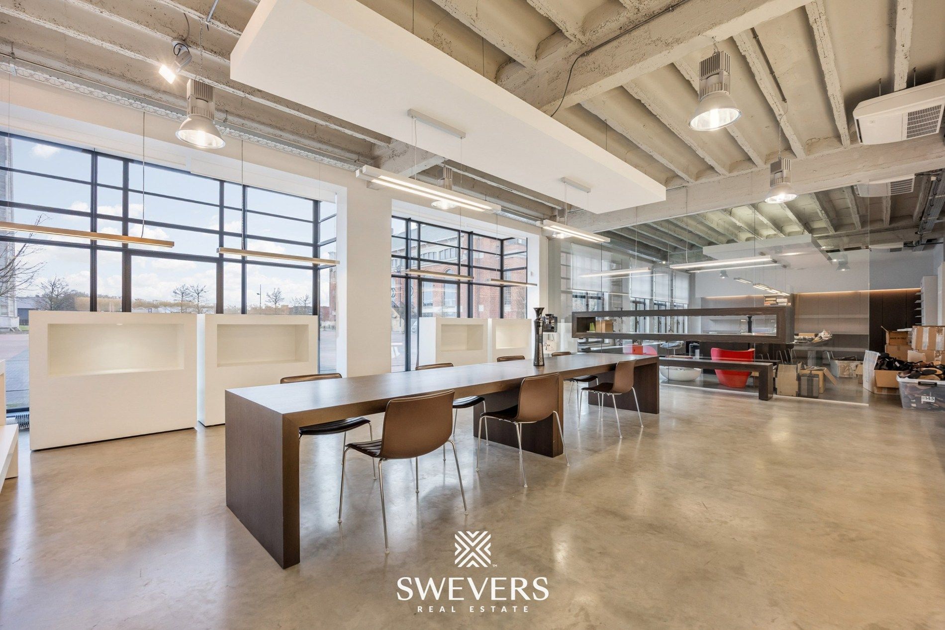 Exclusief handelspand met uitstraling, licht en rendement foto 14