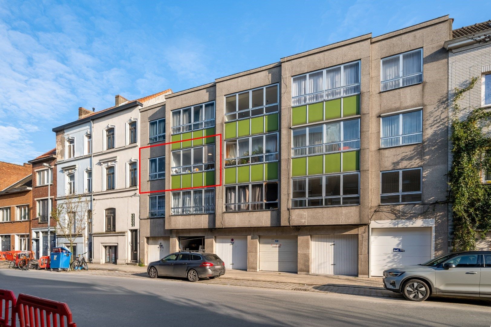 Gerenoveerd appartement  voor studerende kinderen foto 2