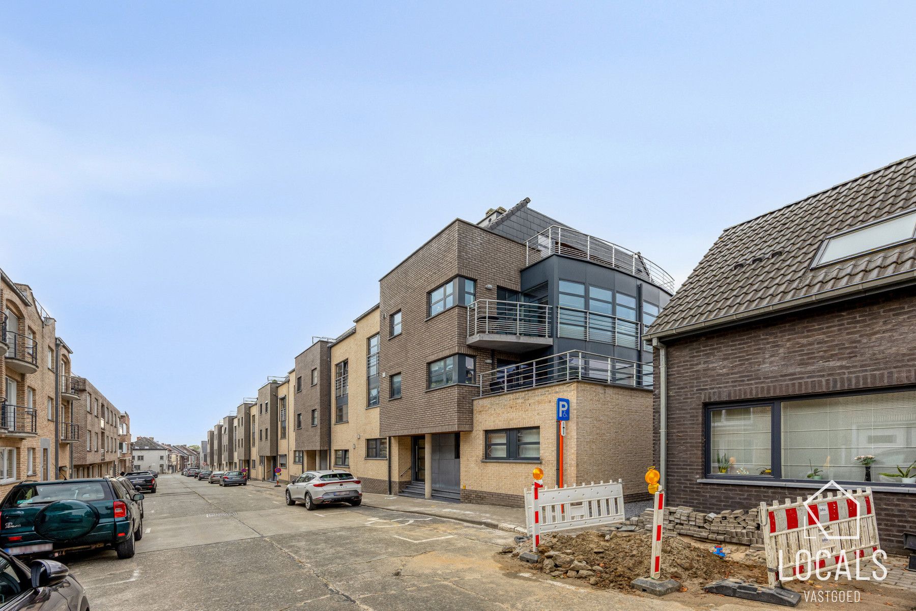 ()=>{if(producerUpdateValueVersion(node),producerAccessed(node),node.value===ERRORED)throw node.error;return node.value} Moeder Tiburcestraat 14/5 - 9400 Ninove