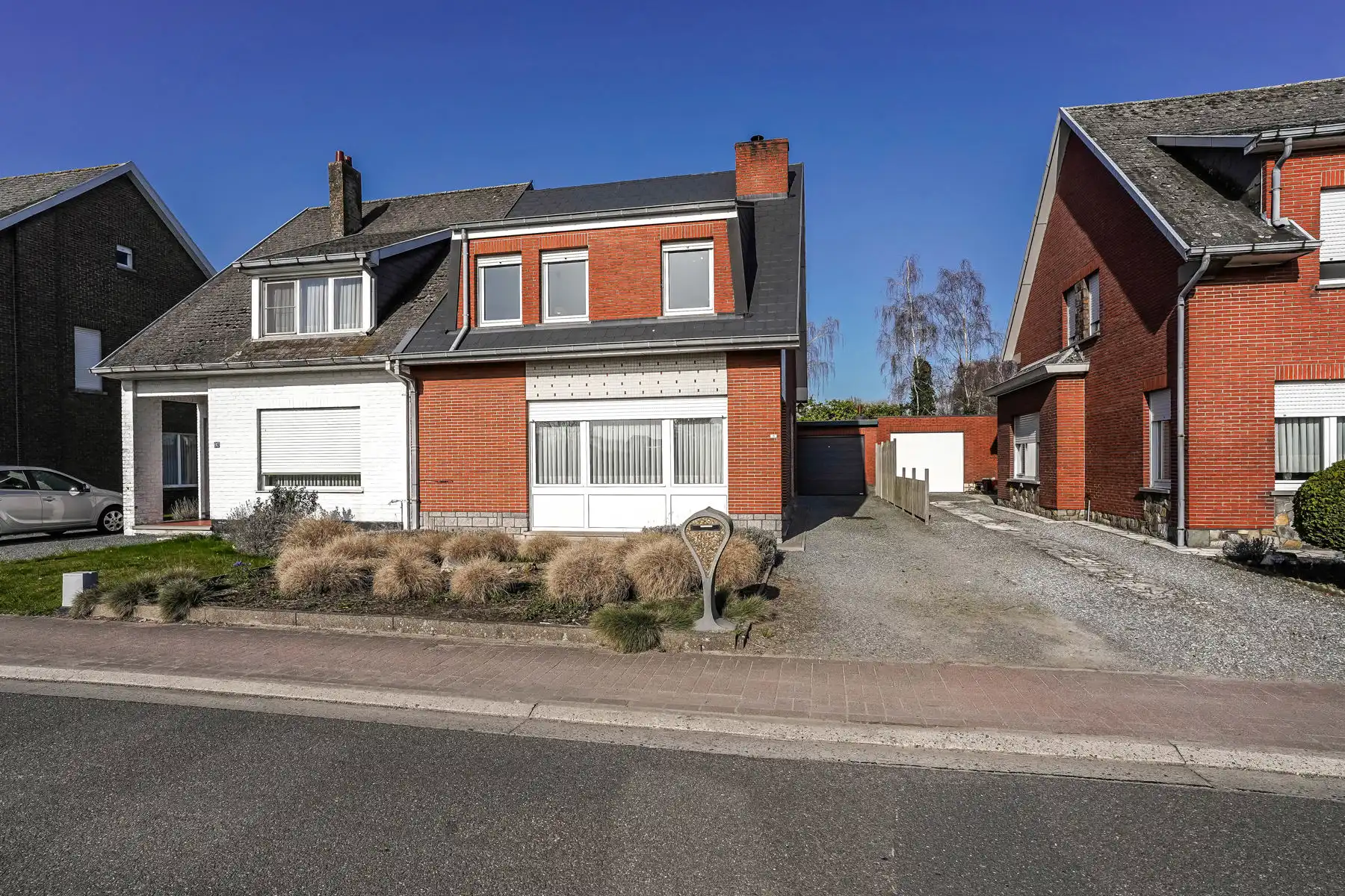 Te renoveren woning op een mooi perceel van 452 m² in Londerzeel St Jozef foto 2