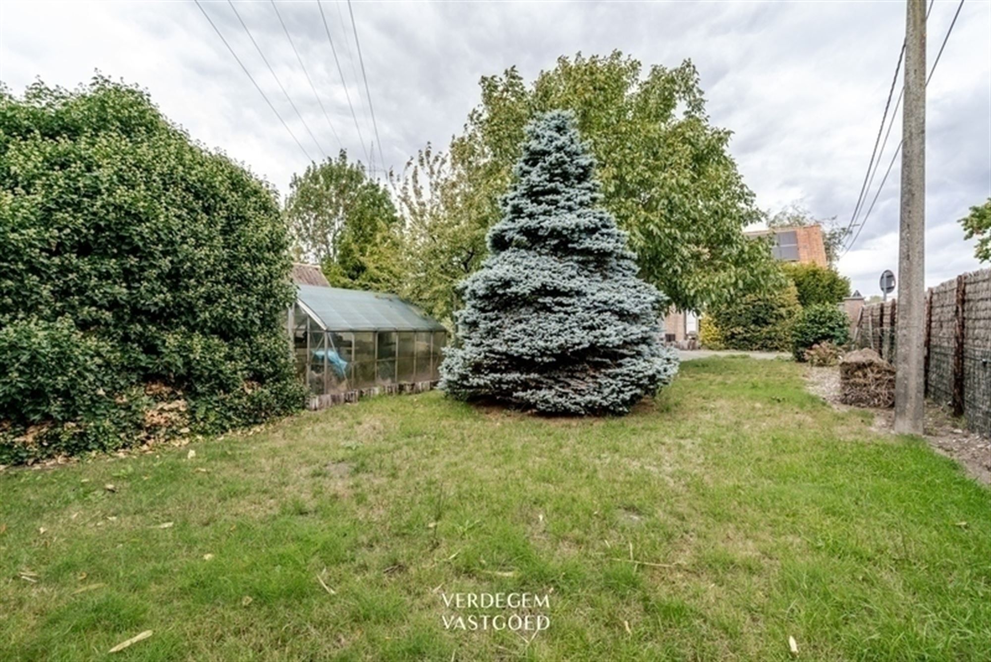 Authentieke woning met recente uitbreiding en uniek historisch accent foto 17