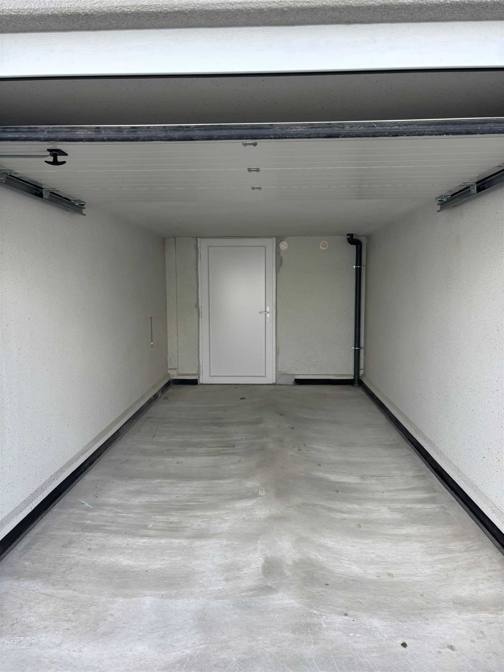 Bungalow met garage foto 21