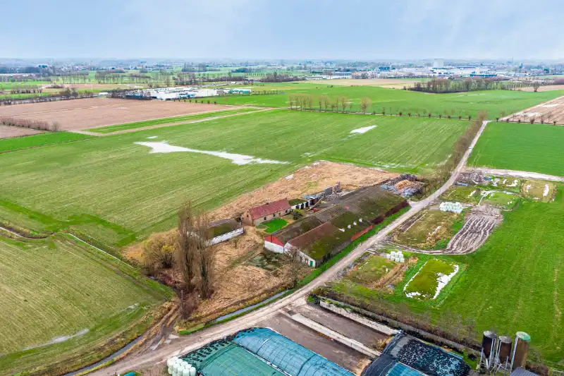 Uniek landelijk domein van ca. 10.000 m² met mogelijkheid tot nieuwbouw in Landegem foto 9