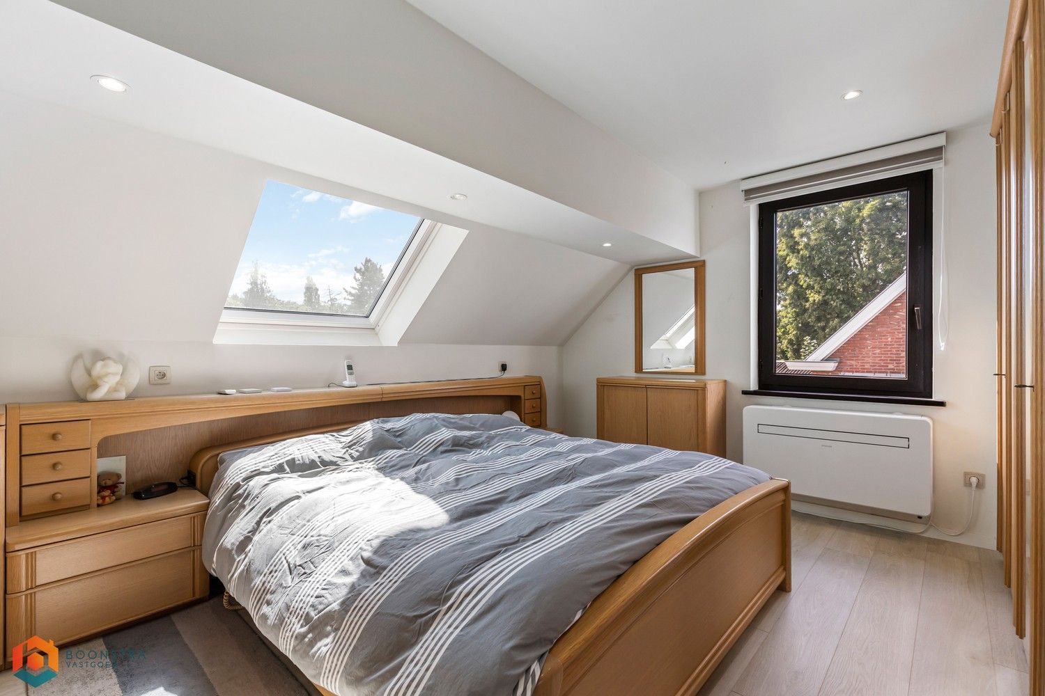 Villa met 5 slpkrs en zwembad op perceel van 1431m² te Berlaar foto 15