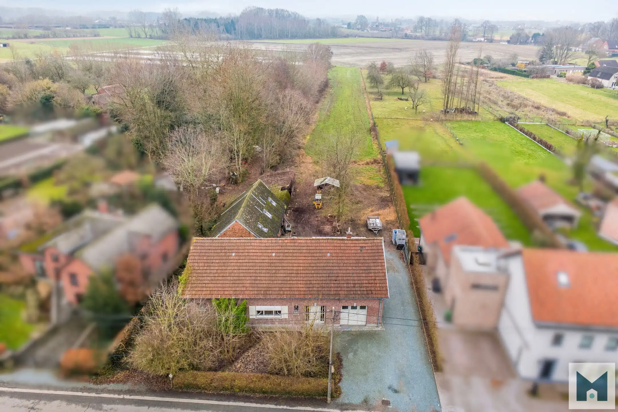Hoofdfoto van de publicatie: Unieke woonst met bijgebouwen op 3933 m² te Malderen!