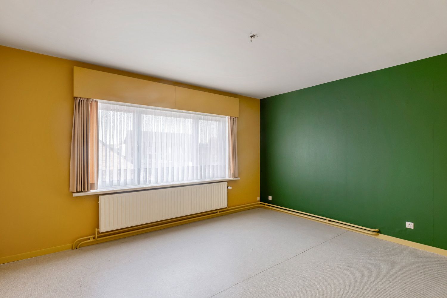 Open bebouwing , 3 slaapkamers, tuin, garage foto 22