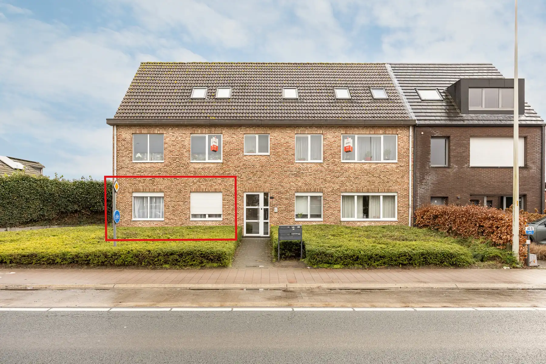 Gelijkvloers appartement te koop in Rijkevorsel foto {{pictureIndex}}