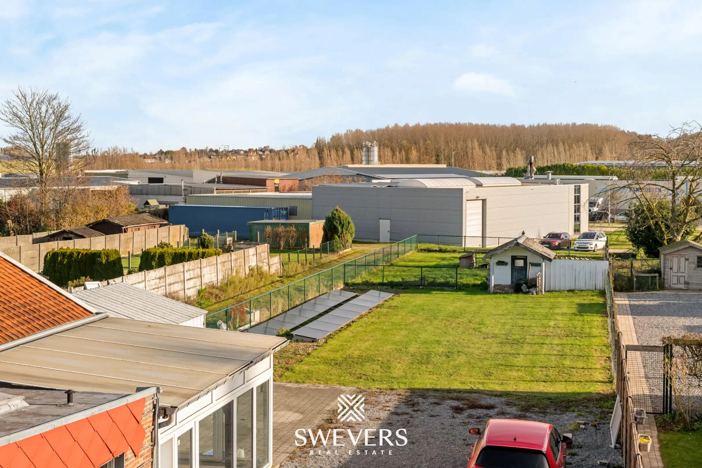 Ideale gezinswoning, instapklaar met ruime tuin en bouwgrond foto 24