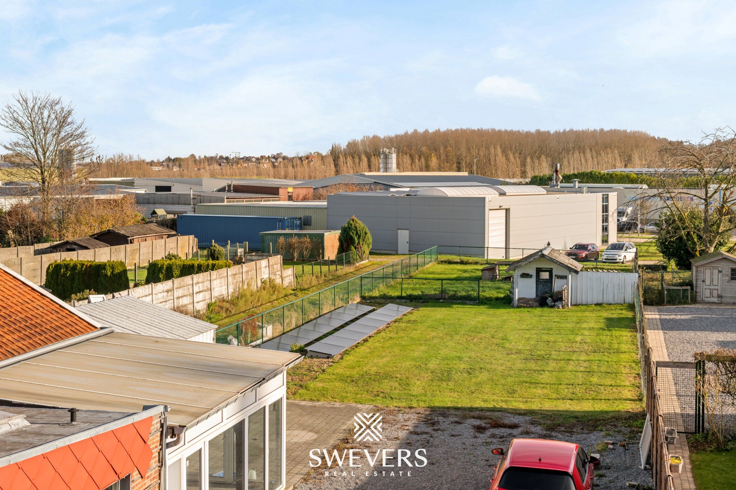 Ideale gezinswoning, instapklaar met ruime tuin en bouwgrond foto 25