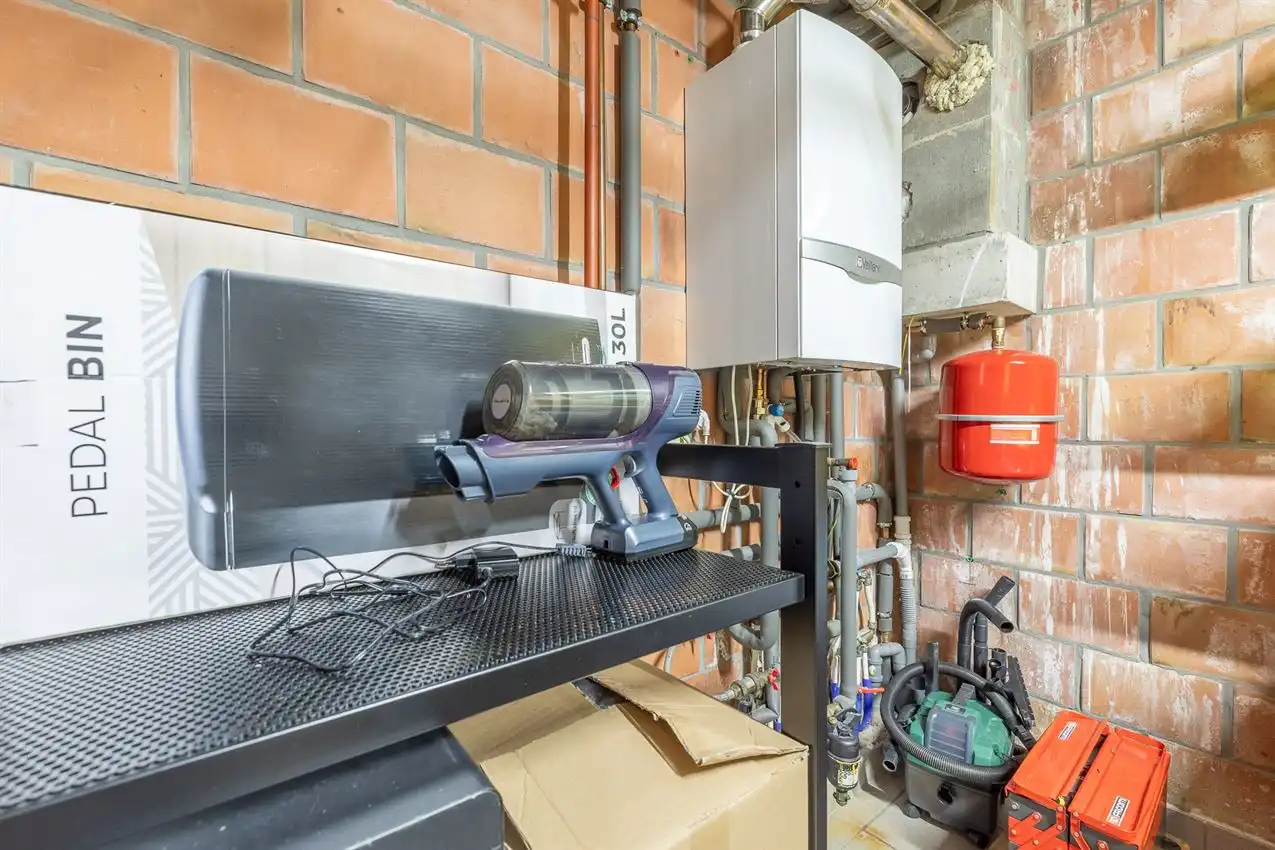 Recente gezinswoning 4 slk in doodlopende straat foto 31