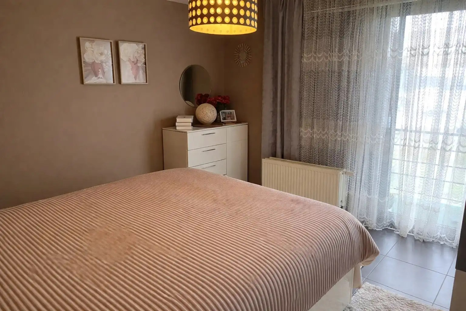 Verzorgd appartement met 2 slaapkamers, 2 terrassen en lift foto 9