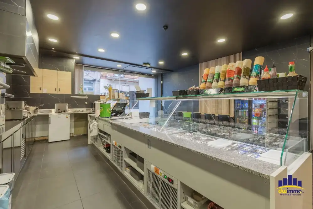 Ter overname: Instapklare broodjeszaak – N’Yammie (centrum Izegem) foto 10