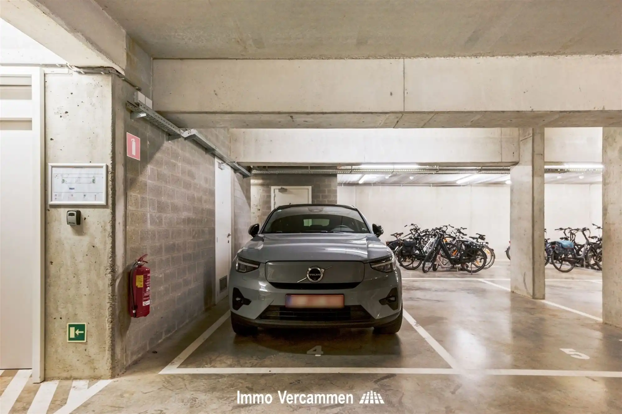 Modern 2-slaapkamerappartement met twee terrassen en autostaanplaats in Lier foto 9