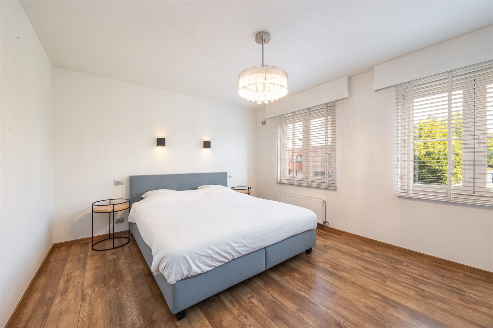 Ruime luxe woning met zwembad in Kapellen foto 15