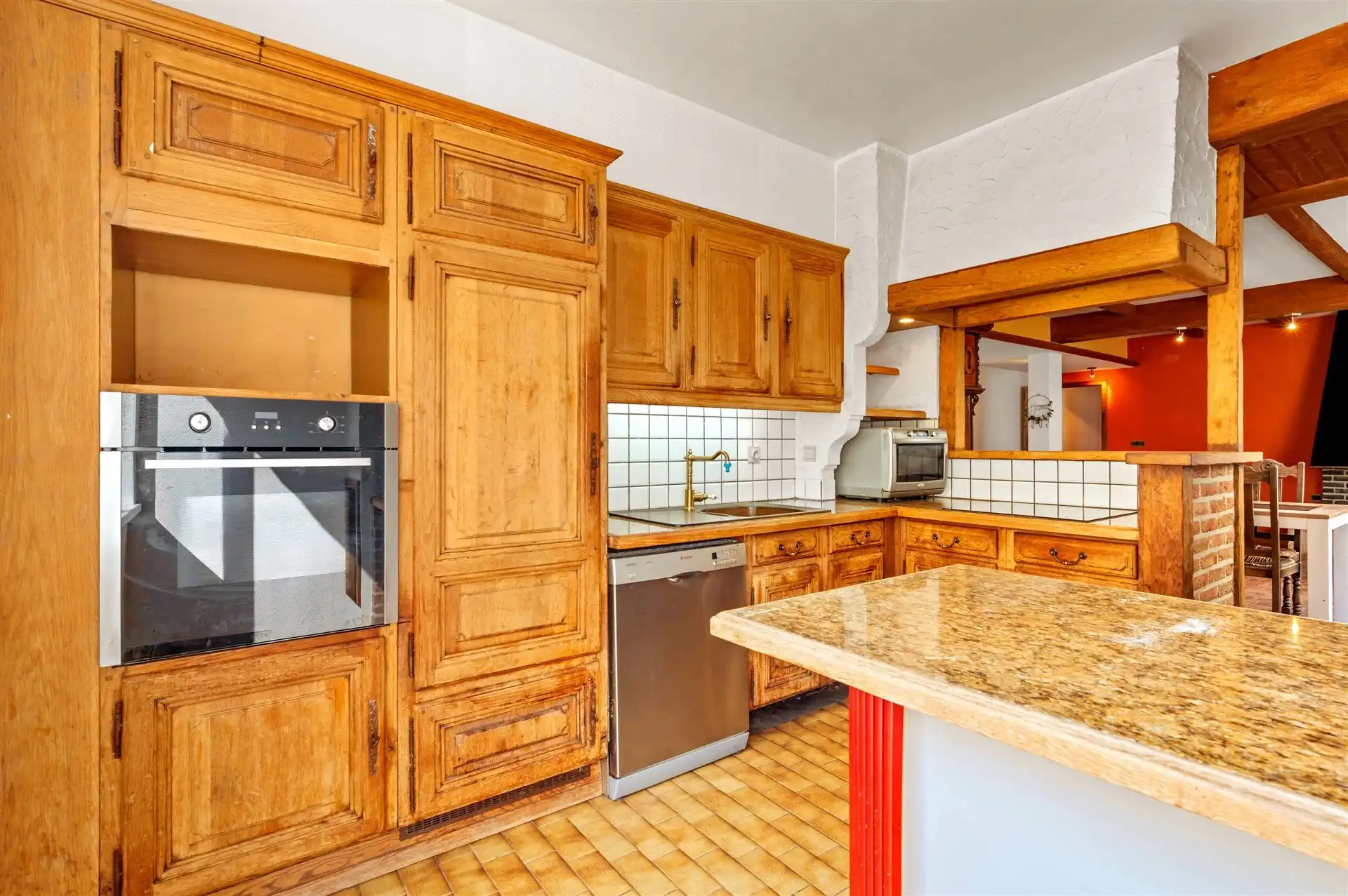 Op te frissen appartement met 2 slpks en riant terras foto 19