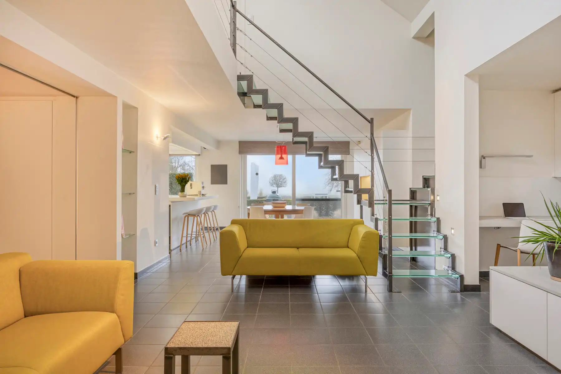 Exclusief karakterpand met prachtig open zicht foto 8