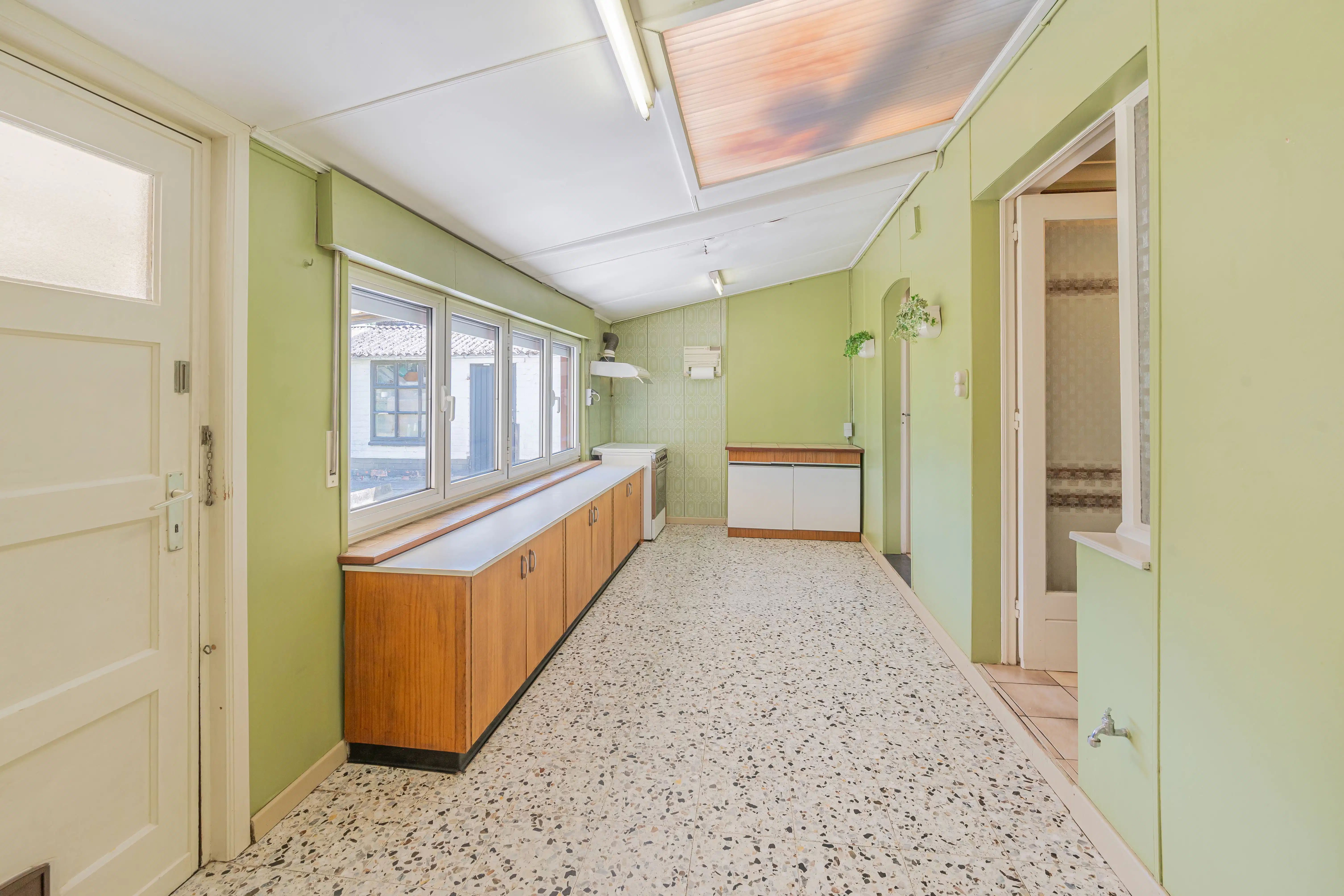 HOB op 819m² met uitzicht over weilanden, unieke ligging foto 14