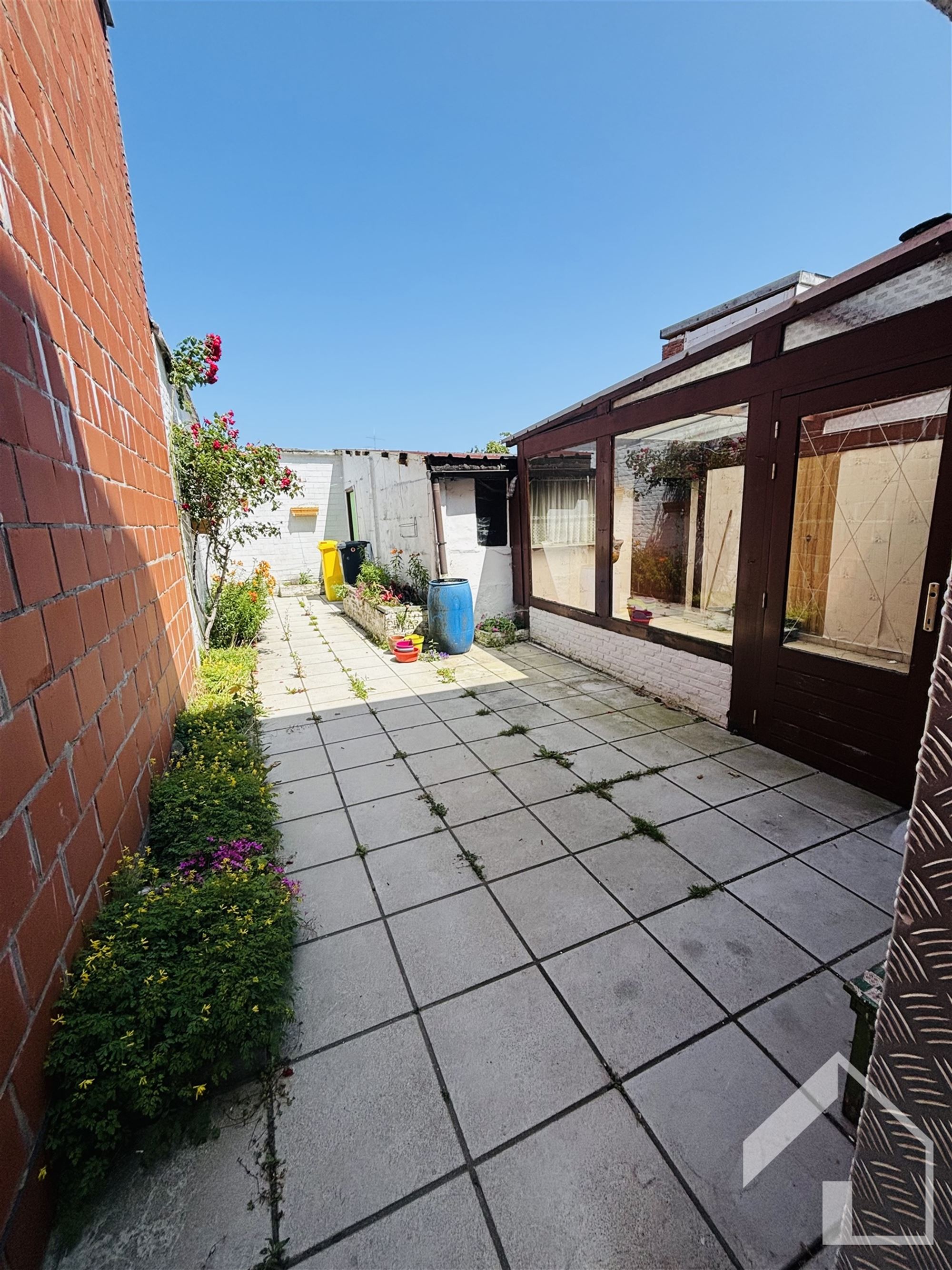 Te renoveren woning foto 2