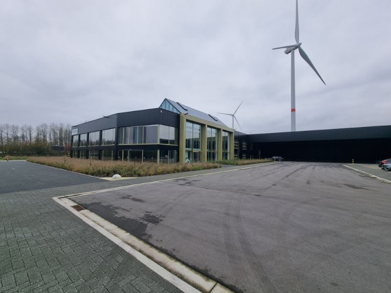 Magazijnen te huur foto {{pictureIndex}}