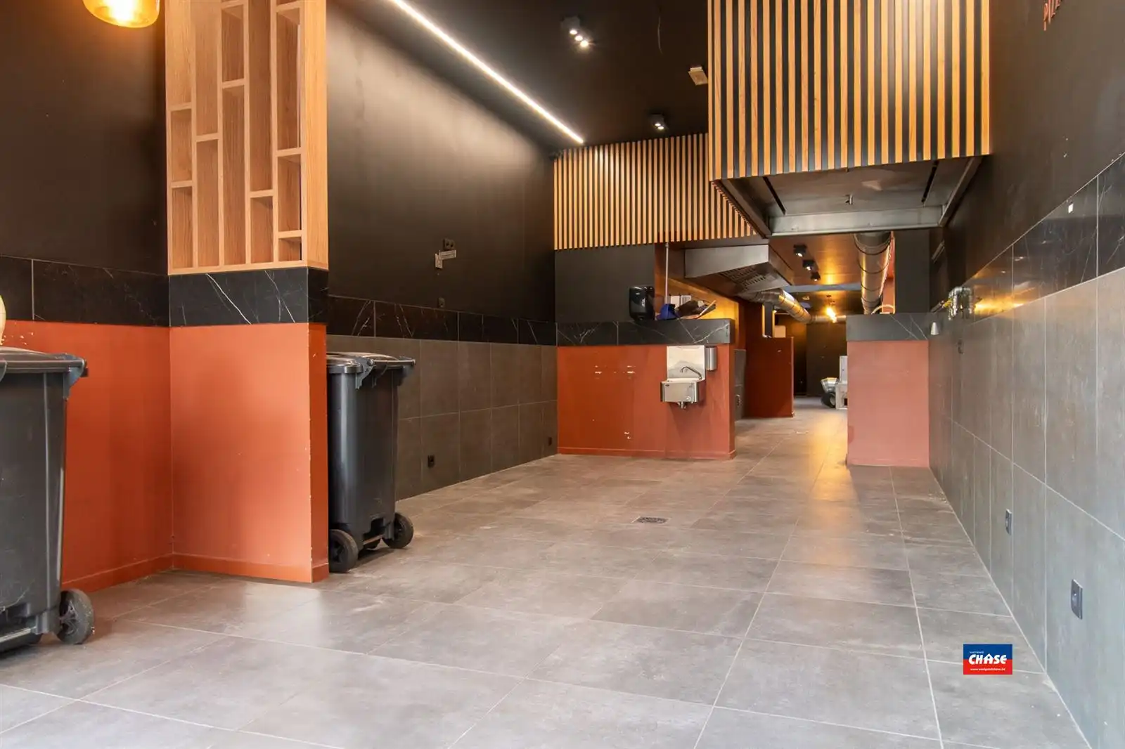 Handelspand op zeer gunstige ligging. foto 9