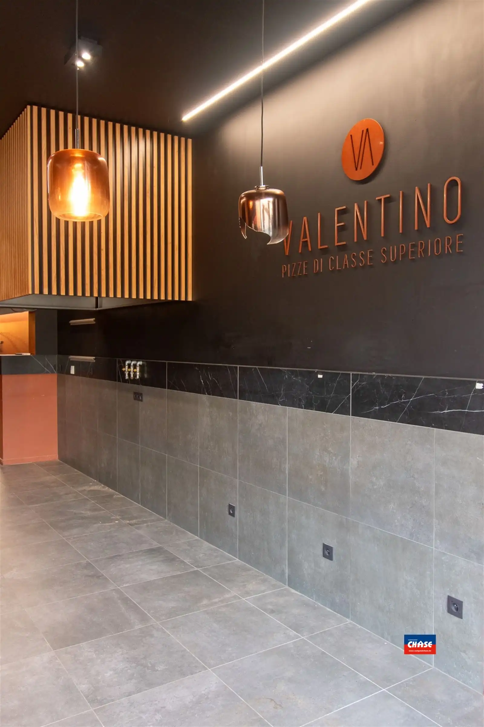 Handelspand op zeer gunstige ligging. foto 9