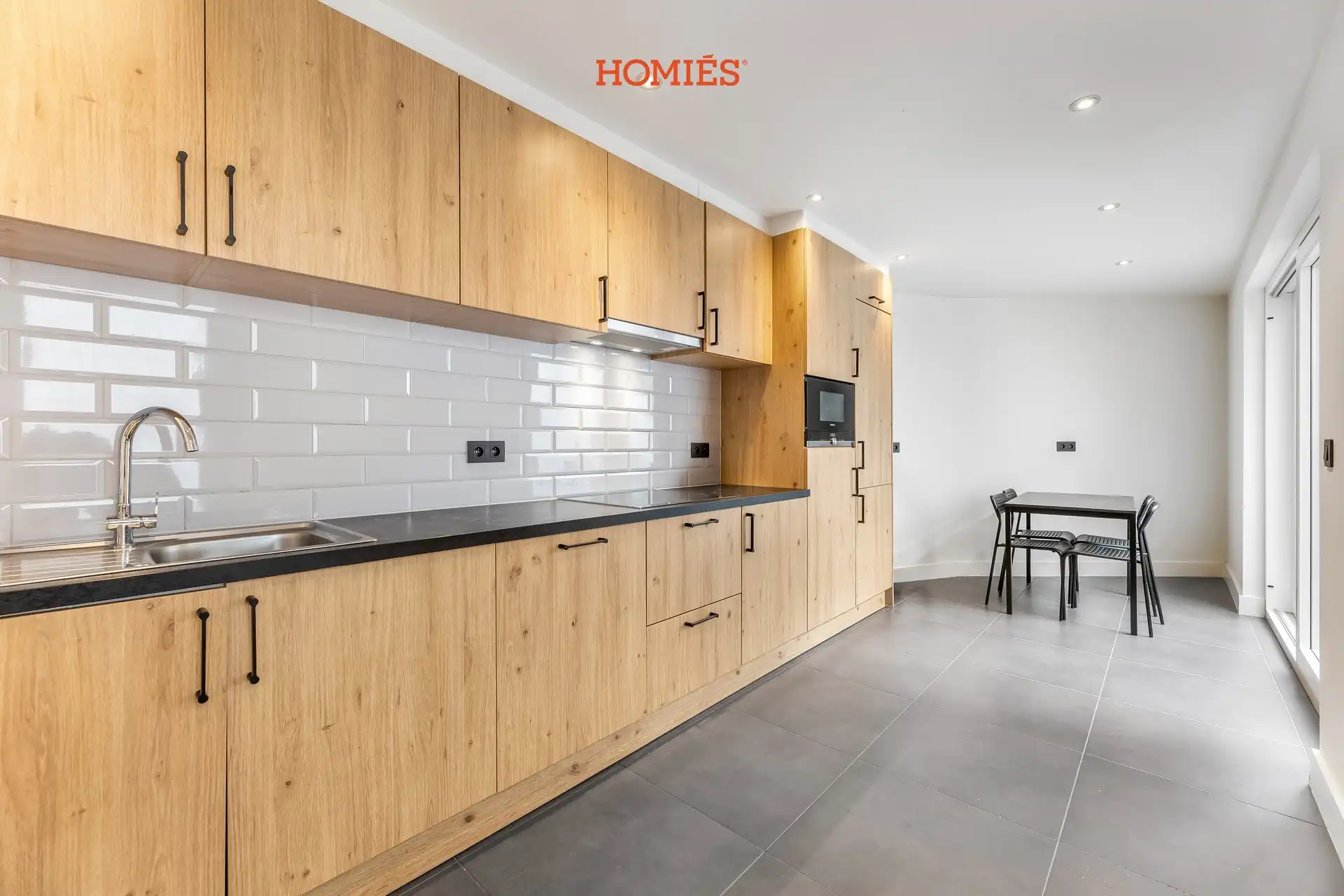 Gezellige studentenkamer eigen sanitair foto 10