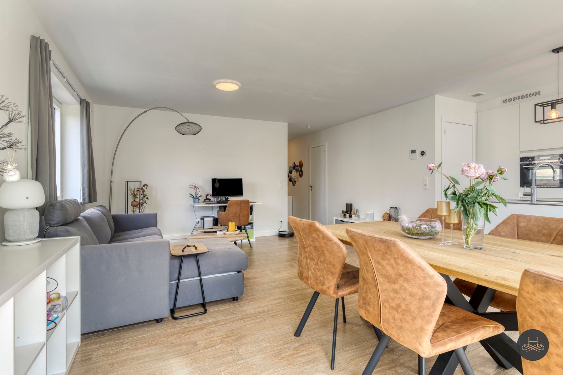 Modern gelijkvloersappartement met leuke tuin foto 8