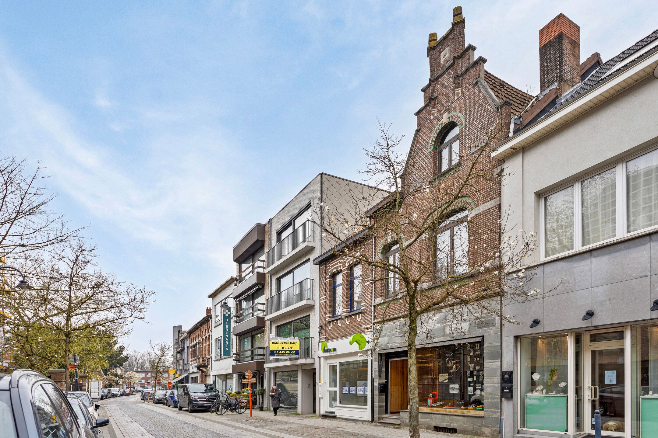 Uitzondelijke woning met handelsgelijkvloers op toplocatie! foto 2