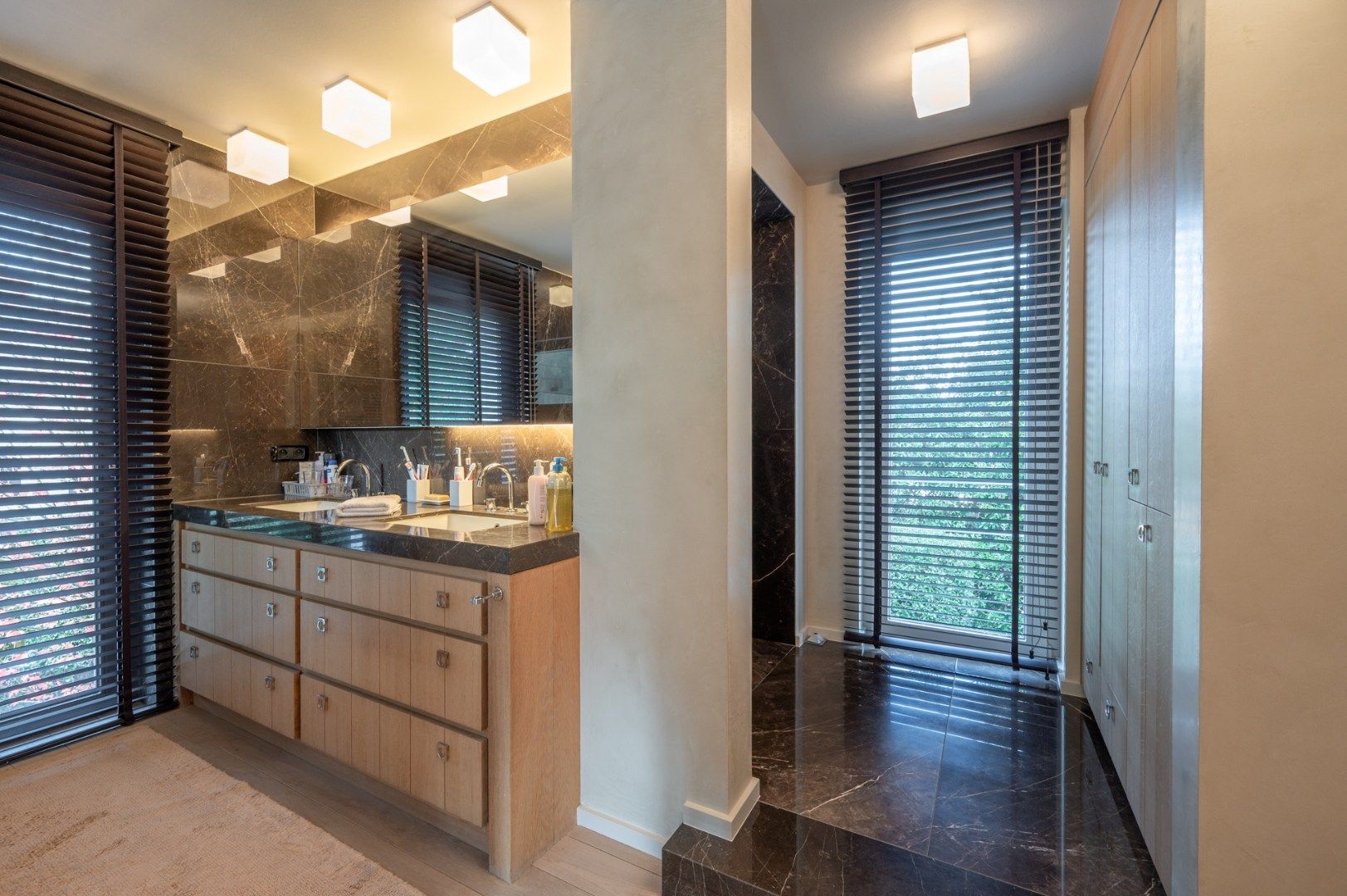 Exclusieve villa op een rustige ligging in het Zoute. foto 17