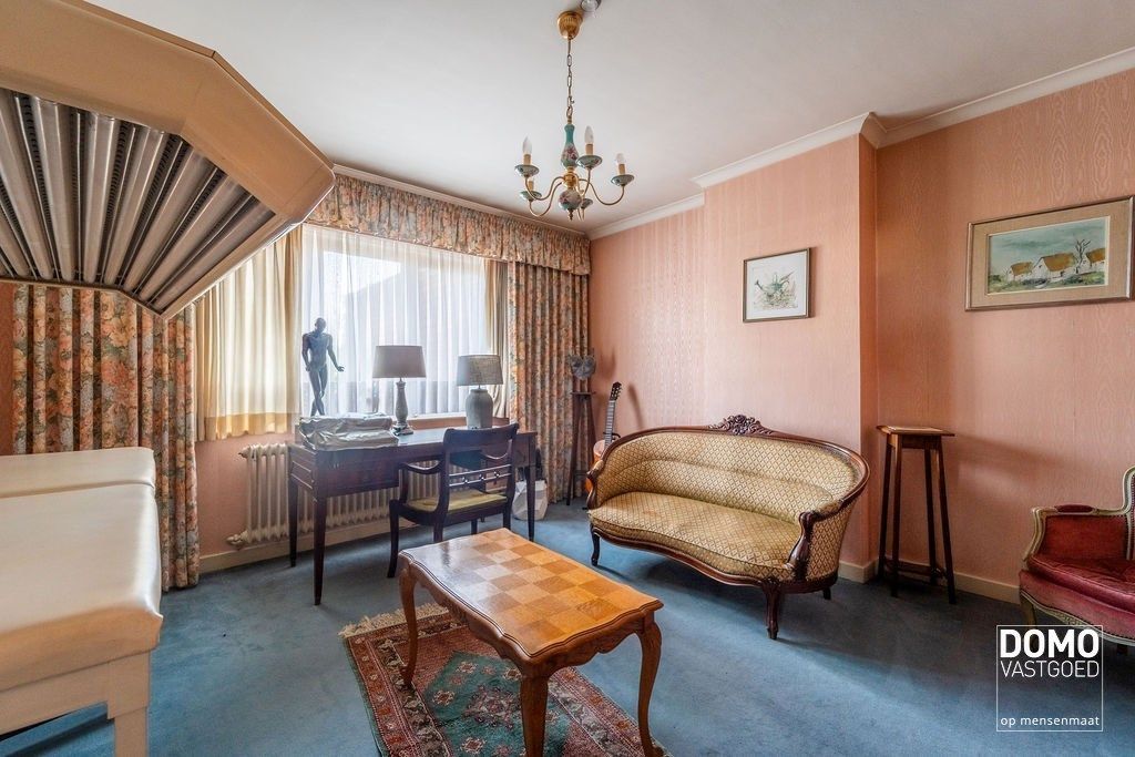 Karaktervolle woning - ruim, zonnig en centraal gelegen. Begint jouw nieuwe thuis hier? foto 29