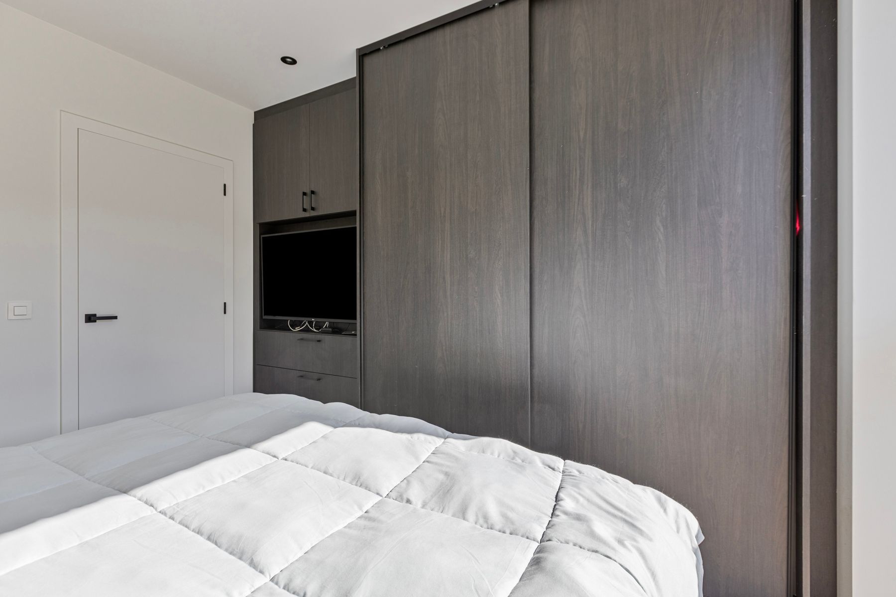 Gelijkvloers genieten in pure luxe in Koersel!  foto 24