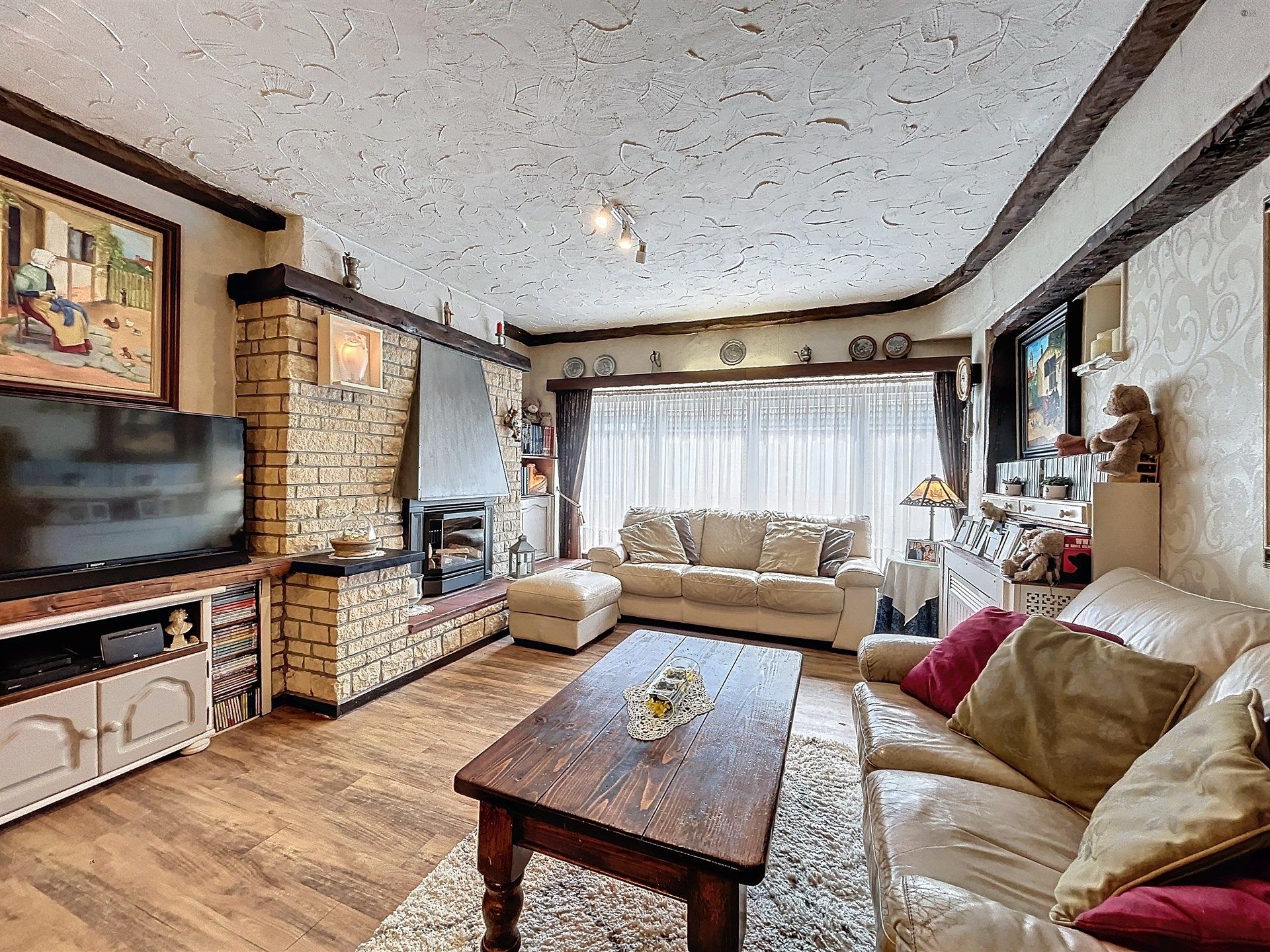 Instapklare woning met 236m² bewoonbare oppervlakte en garage foto 7