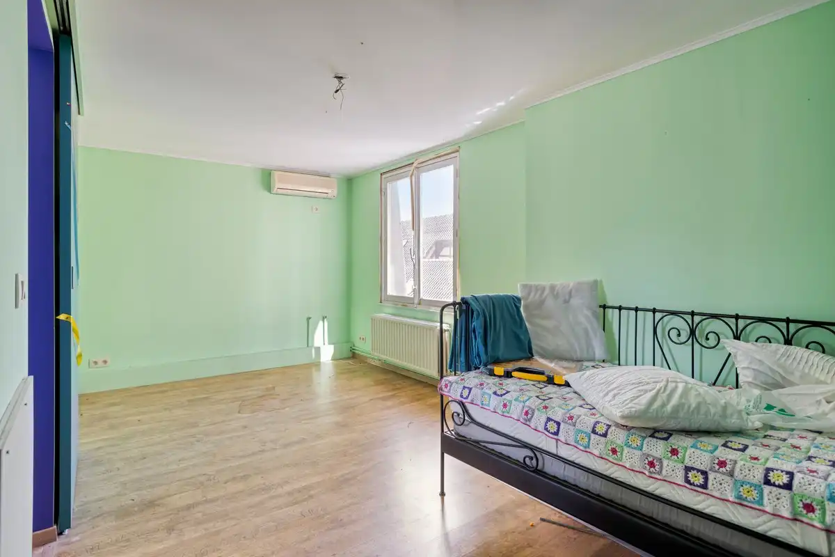 Handelspand met woonst in het centrum van Tongeren foto 15