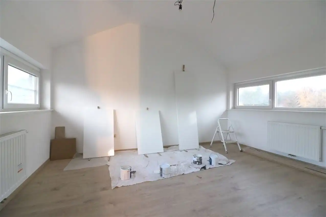 Bosrijk gelegen, vrijstaande woning met 2 slaapkamers foto 17