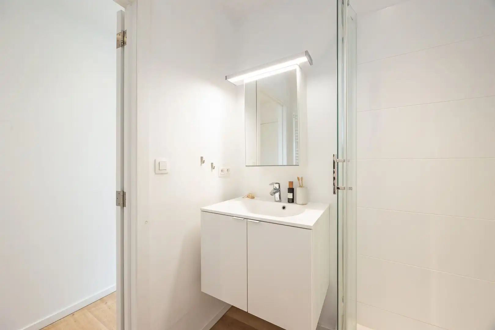 Instapklaar dakappartement met veel lichtinval foto 8