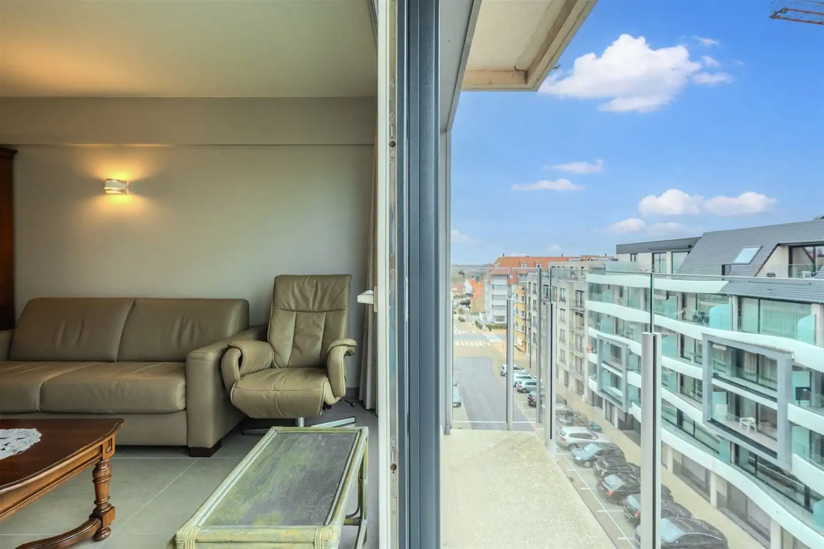 Instap klaar 1-slaapkamer appartement met schuin zeezicht foto 23