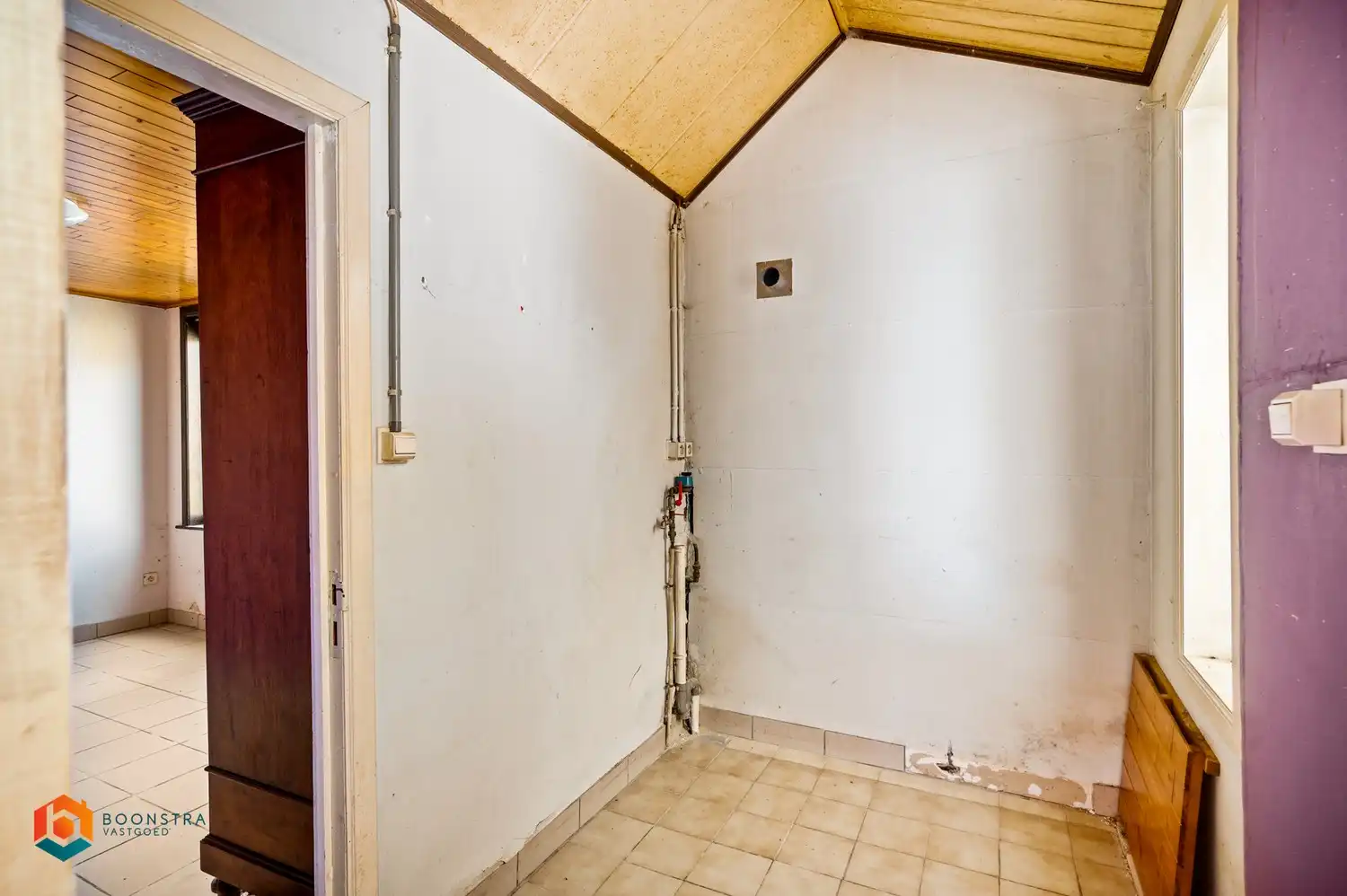 Te renoveren woning te Beerzel foto 10