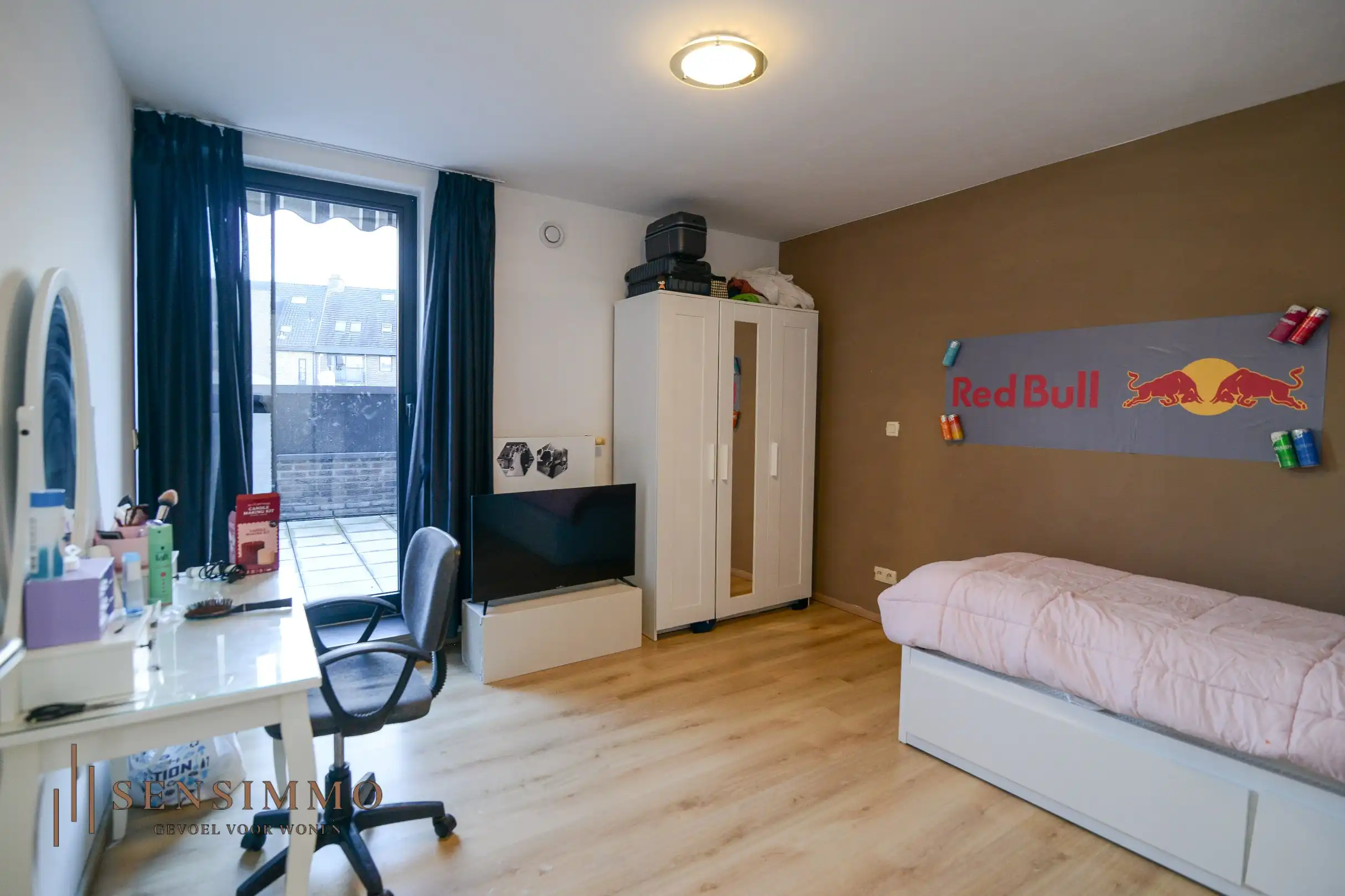 Instapklaar 2-slaapkamerappartement met dubbele terrassen en garagebox in hartje Eisden foto 15