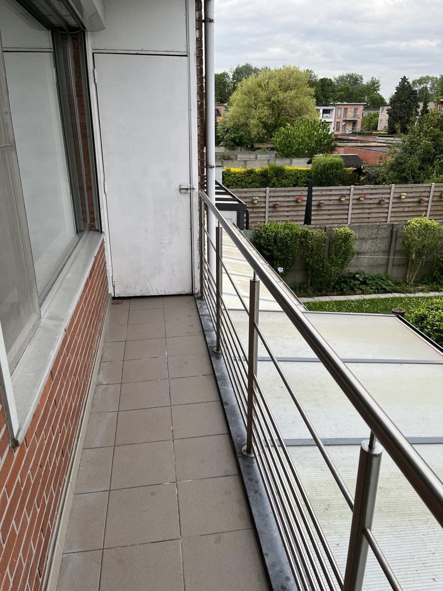 Goed onderhouden appartement in rustige buurt nabij centrum foto 8