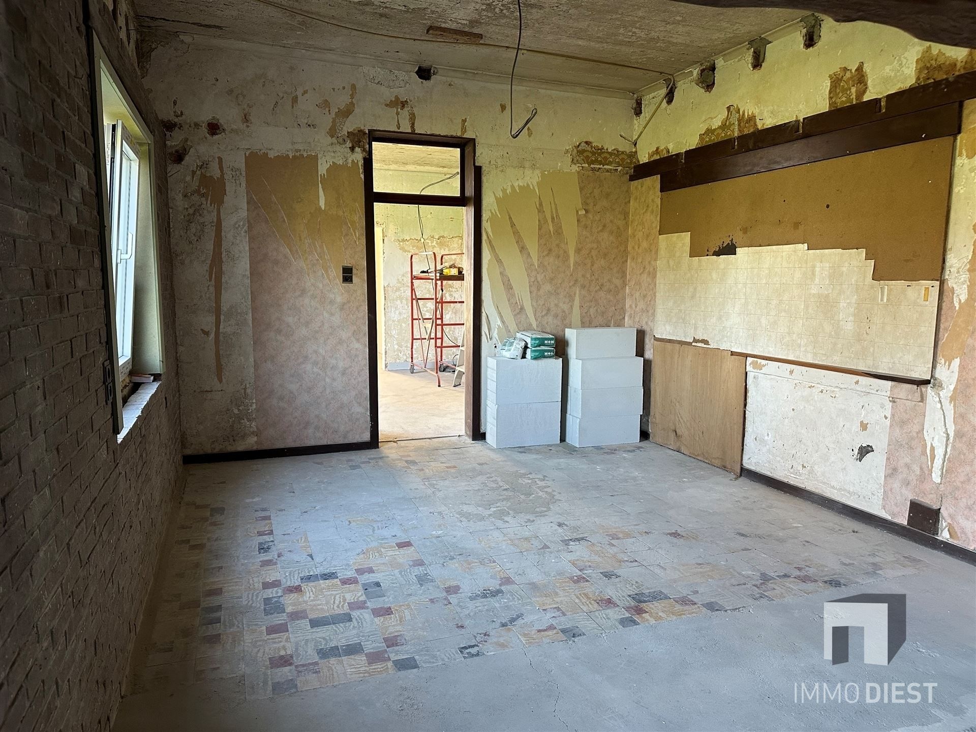 Unieke woning met praktijk en bouwgrond op zichtlocatie foto 40