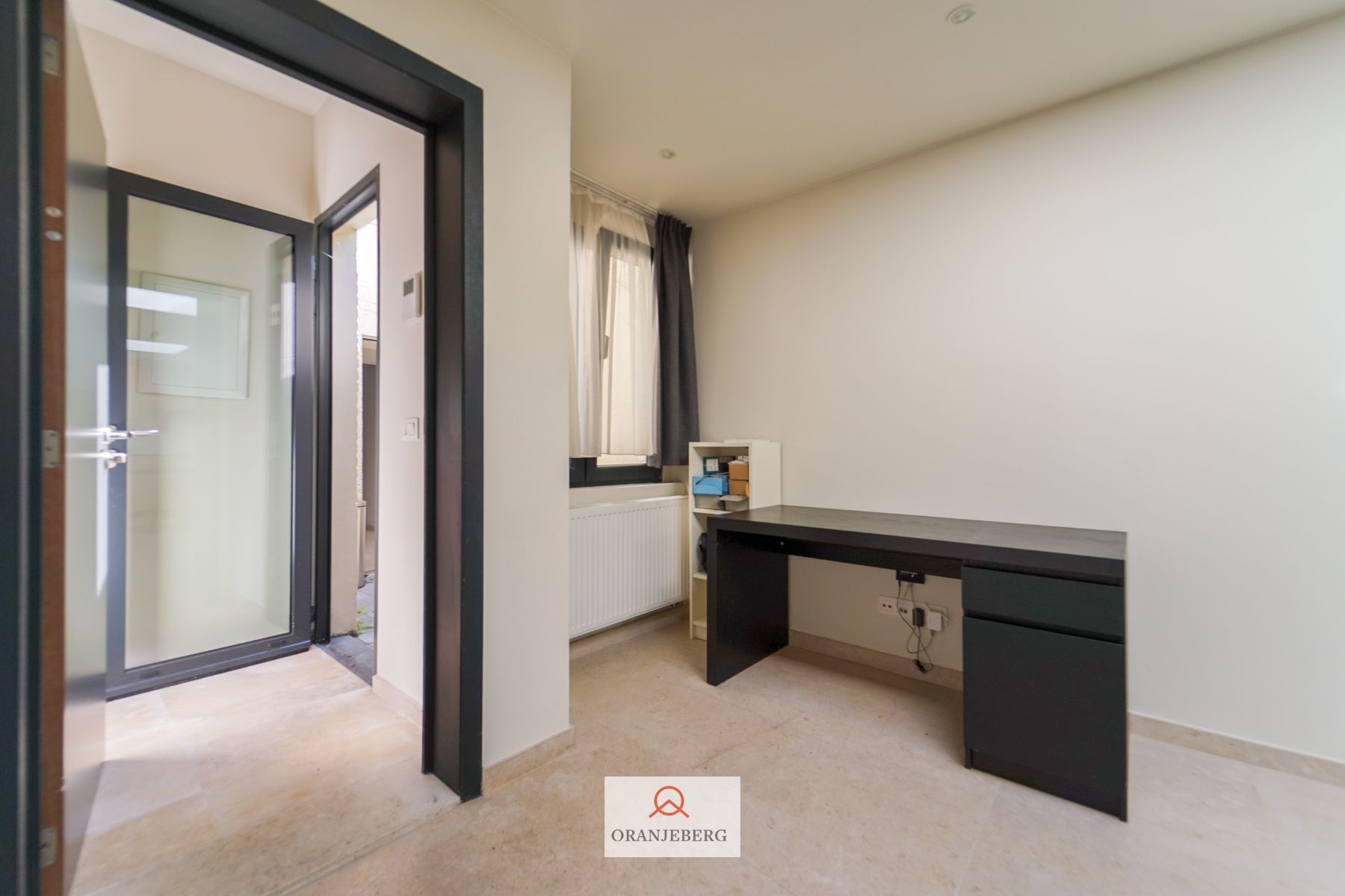 Gelijkvloers en gemeubelde studio te huur vlakbij Gent centrum foto 13