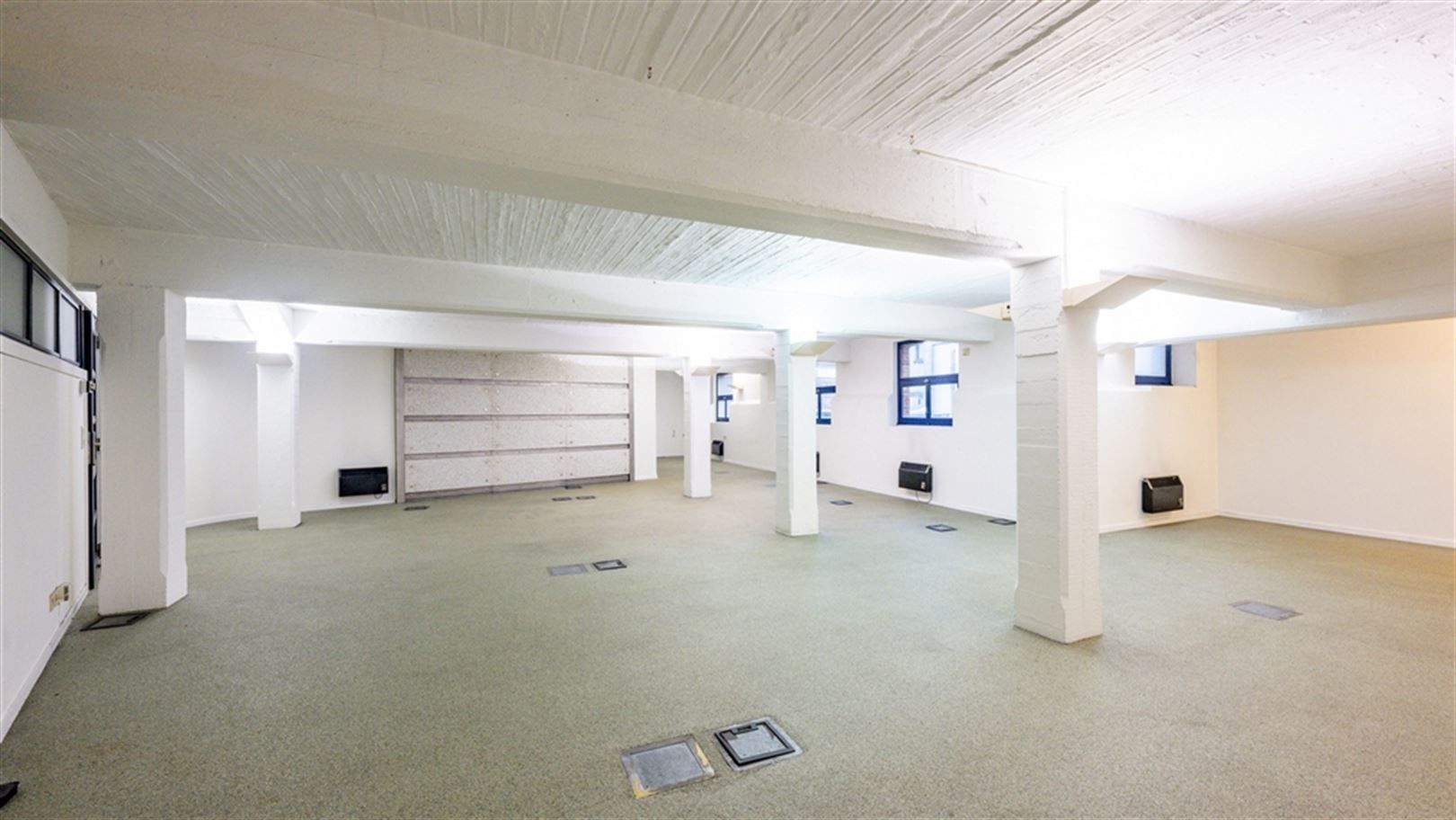 Loftkantoren te huur in gerenoveerd pakhuis foto 15