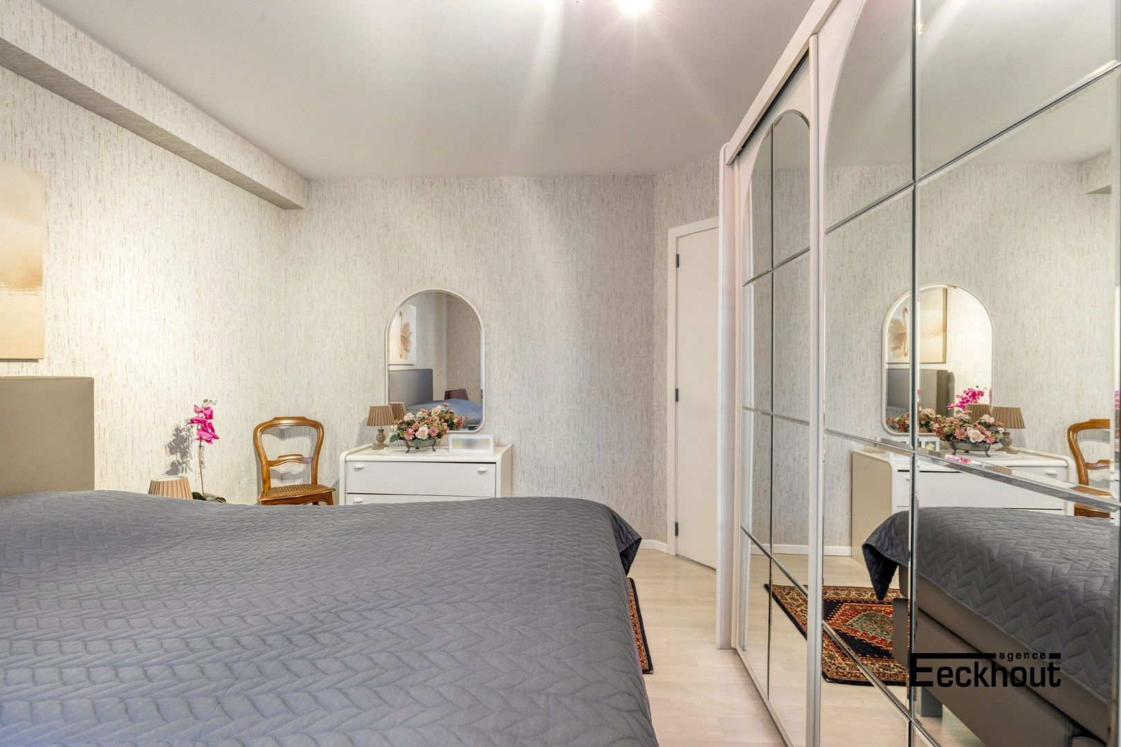 Ruim en instapklaar appartement op wandelafstand van het strand en het centrum! foto 14