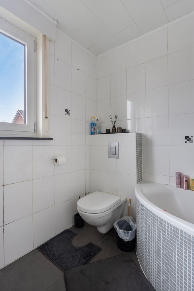 immo DAVID stelt voor: 3- gevel woning foto 10