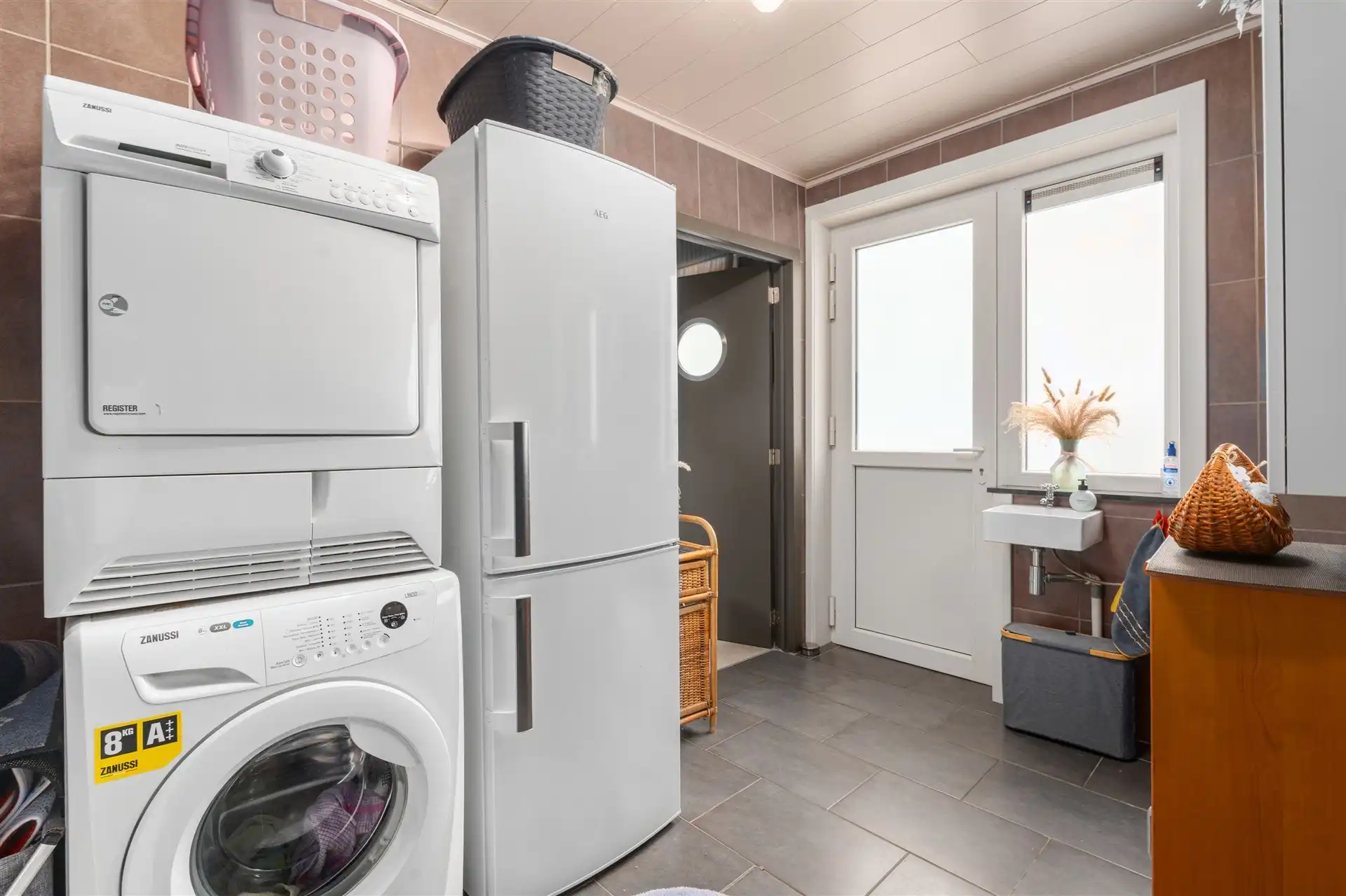 Instapklare, energiezuinige woning in Lede met toffe tuin foto 16