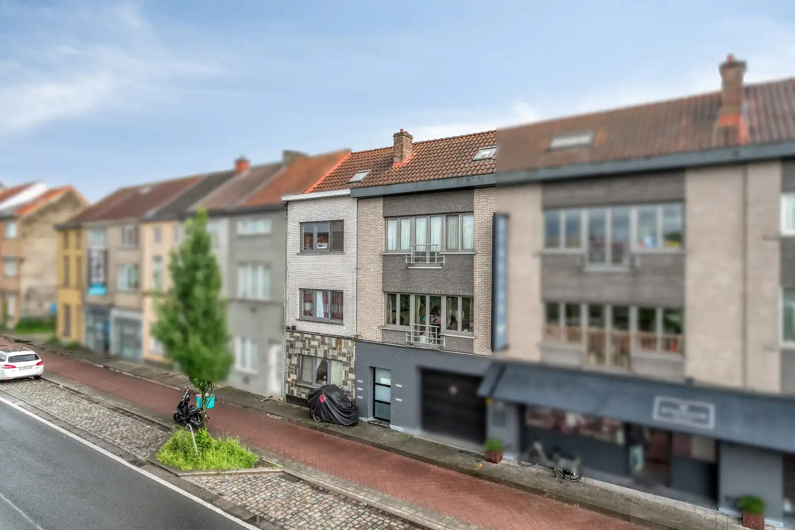 GENT - Interessante opbrengsteigendom met 5 verhuurde appartementen en aantrekkelijk rendement foto {{pictureIndex}}