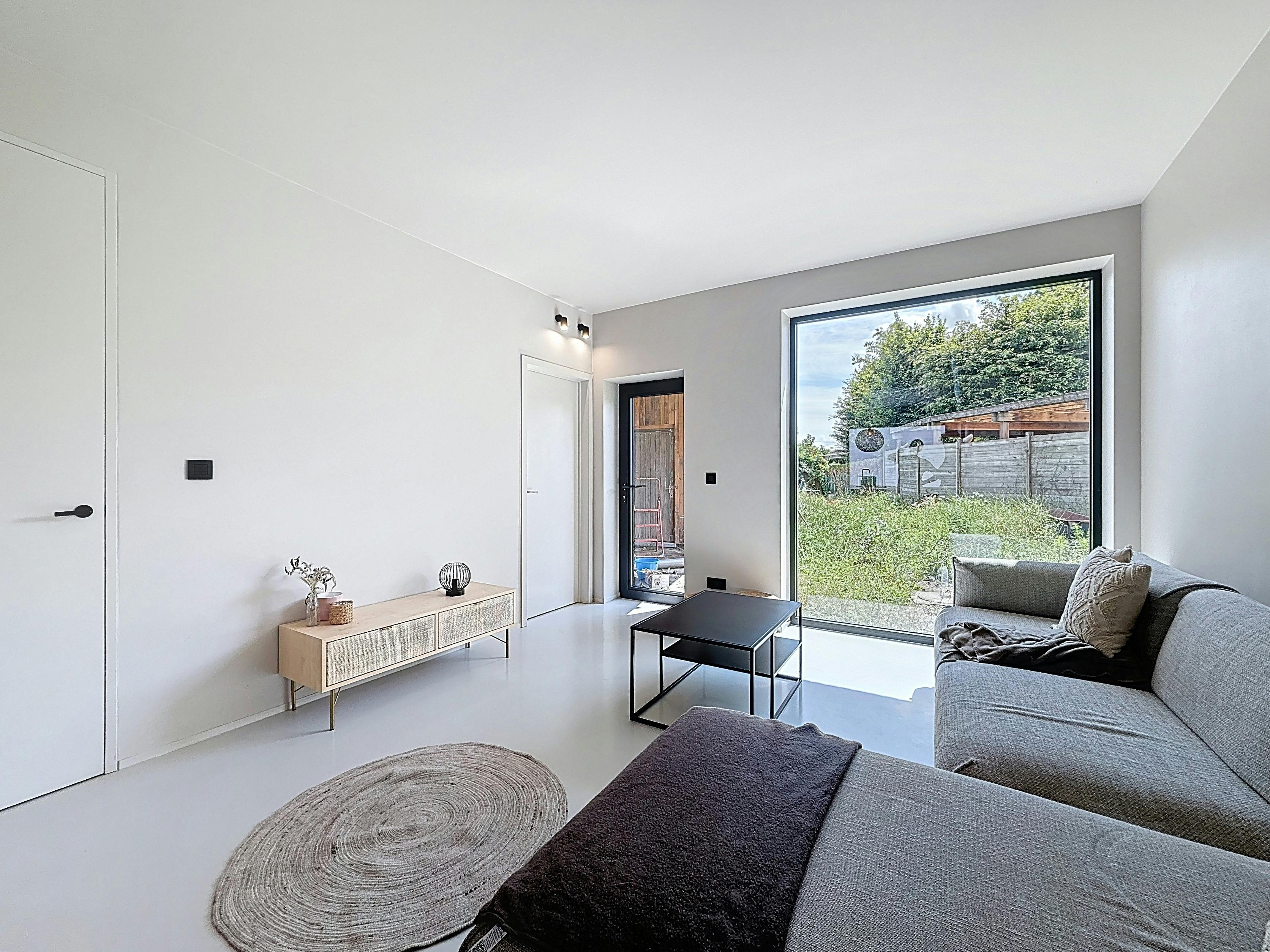 Leuke alleenstaande woning te huur in Beveren-Leie! foto 3