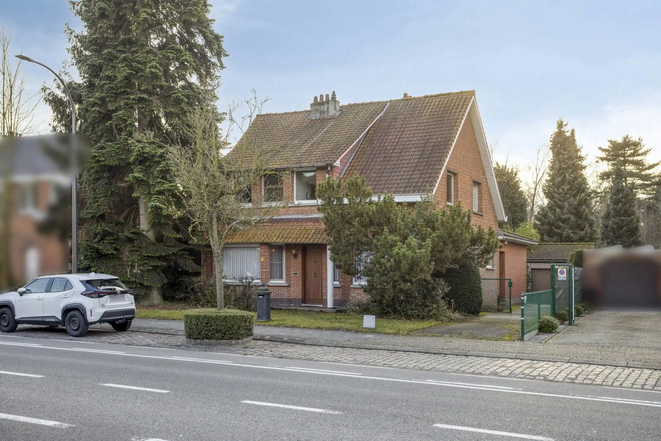 Huis met 5 slaapkamers en landbouwgrond van 3.150m² in Wommelgem! foto 2